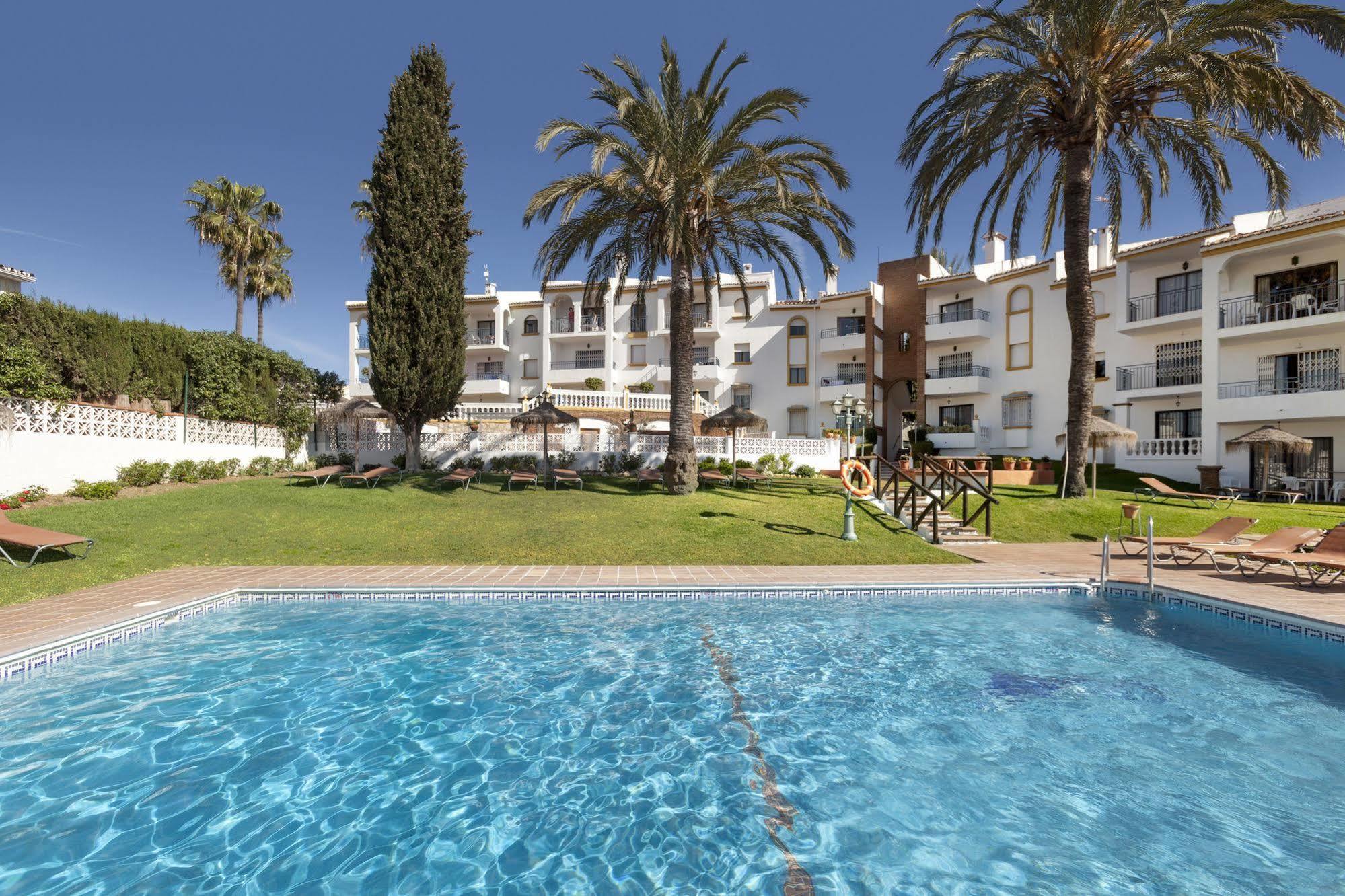 Crown Resorts Club La Riviera La Cala De Mijas Exterior photo