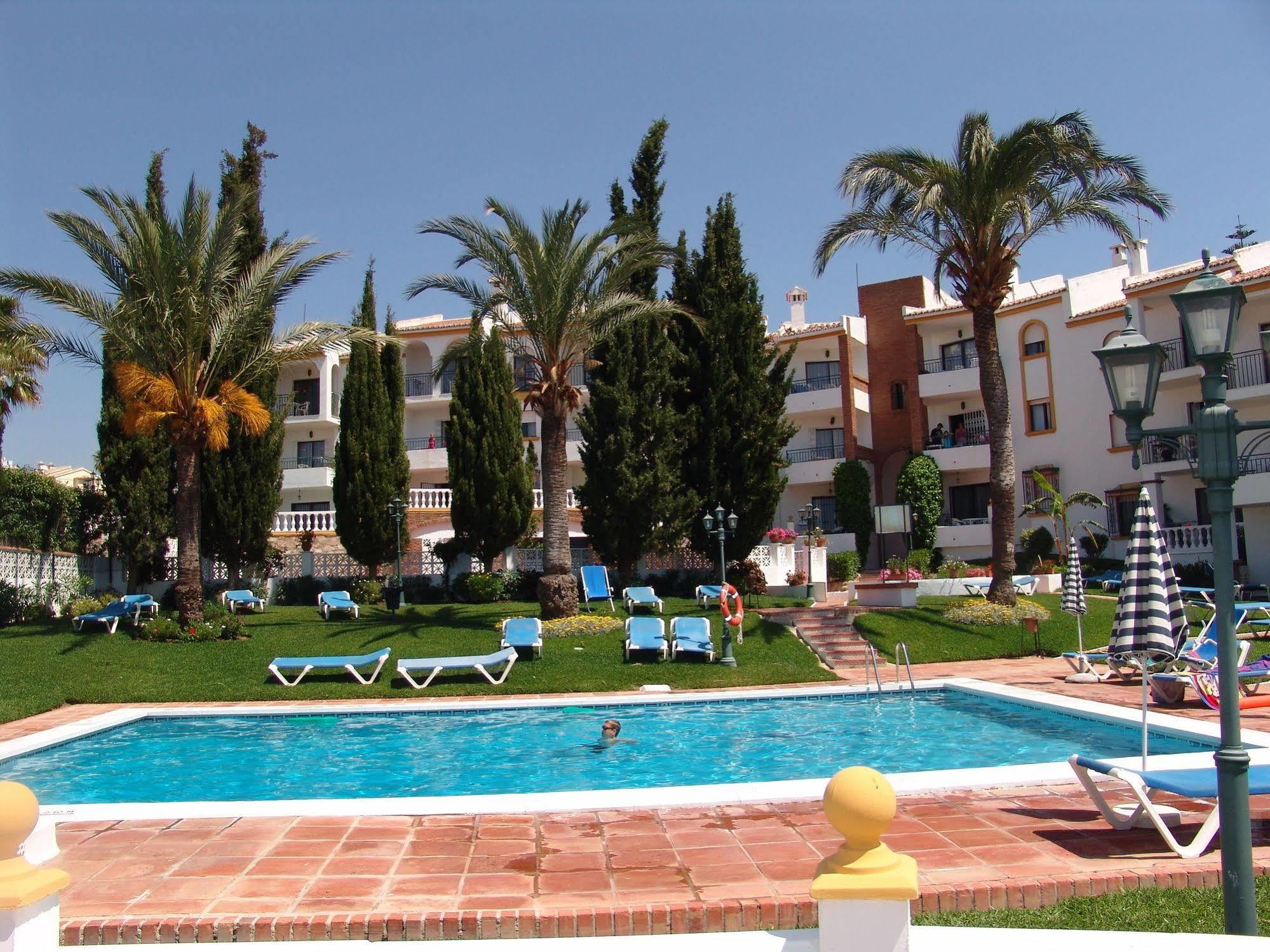 Crown Resorts Club La Riviera La Cala De Mijas Exterior photo
